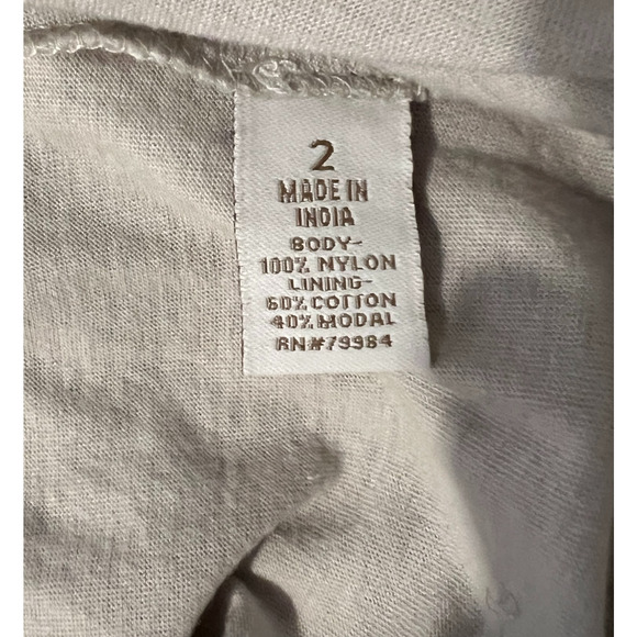 Chicos Shirt Womens Size M Sequins Short Sleeve Sheer Lined Silver Gray NWT - Picture 8 of 11